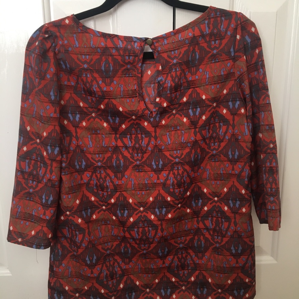 Fall pattern silk blouse - Picture 2 of 2
